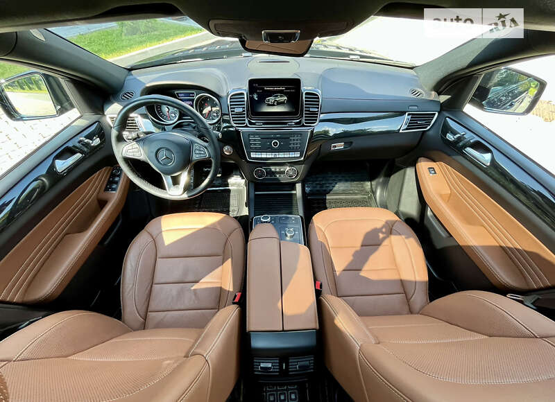 Внедорожник / Кроссовер Mercedes-Benz GLE-Class 2017 в Ивано-Франковске