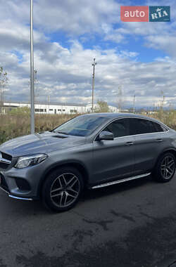 Внедорожник / Кроссовер Mercedes-Benz GLE-Class 2016 в 