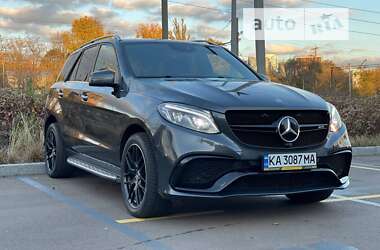 Внедорожник / Кроссовер Mercedes-Benz GLE-Class 2016 в Киеве