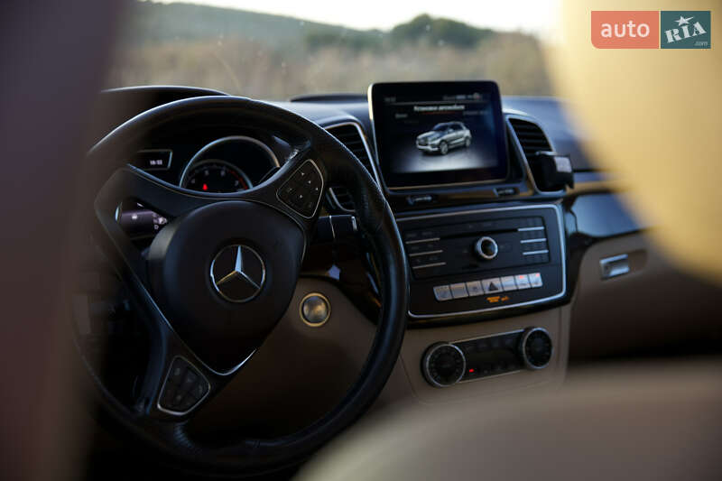 Внедорожник / Кроссовер Mercedes-Benz GLE-Class 2017 в Стрые