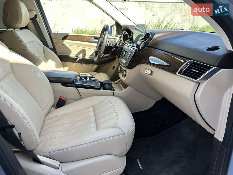 Внедорожник / Кроссовер Mercedes-Benz GLE-Class 2017 в Стрые