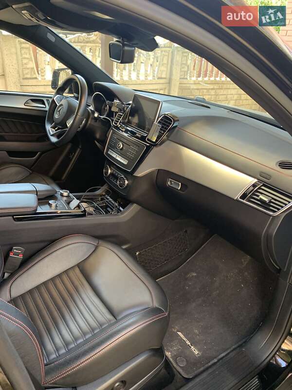 Позашляховик / Кросовер Mercedes-Benz GLE-Class 2015 в Дніпрі