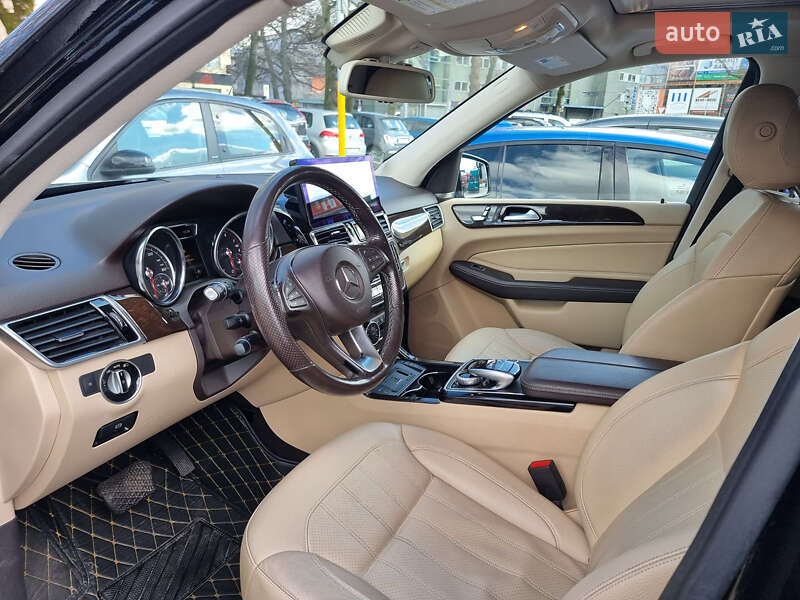 Внедорожник / Кроссовер Mercedes-Benz GLE-Class 2017 в Киеве
