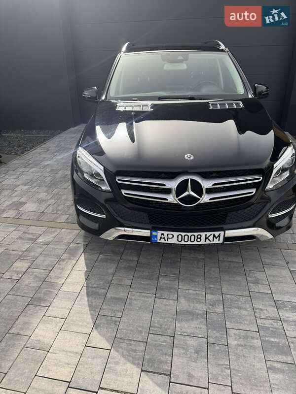 Внедорожник / Кроссовер Mercedes-Benz GLE-Class 2017 в Львове фото 5 Внедорожник / Кроссовер Mercedes-Benz GLE-Class 2017 в Львове