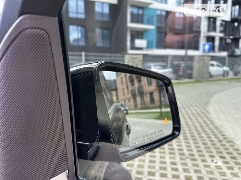 Внедорожник / Кроссовер Mercedes-Benz GLE-Class 2017 в Ивано-Франковске