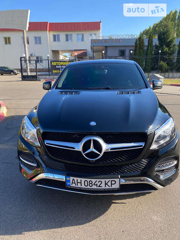 Внедорожник / Кроссовер Mercedes-Benz GLE-Class 2016 в Харькове