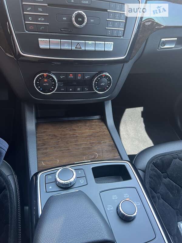 Позашляховик / Кросовер Mercedes-Benz GLE-Class 2016 в Києві