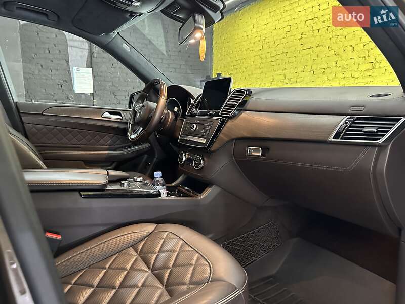 Внедорожник / Кроссовер Mercedes-Benz GLE-Class 2017 в Киеве