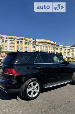 Позашляховик / Кросовер Mercedes-Benz GLE-Class 2017 в Харкові