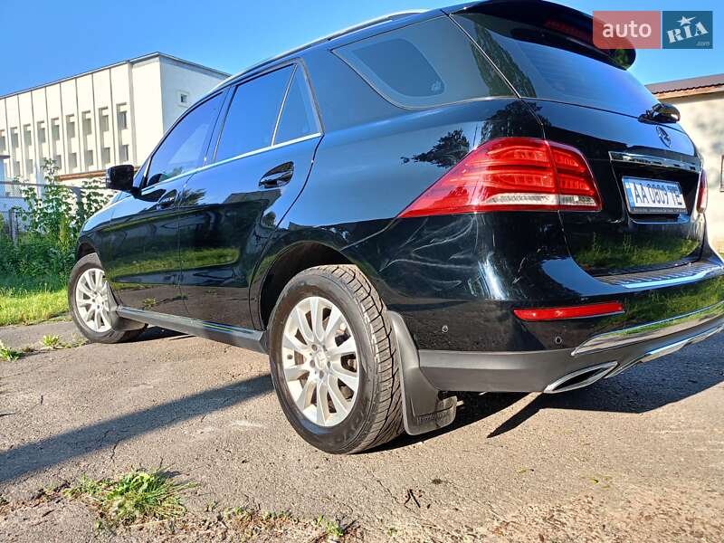 Позашляховик / Кросовер Mercedes-Benz GLE-Class 2017 в Києві фото 13 Позашляховик / Кросовер Mercedes-Benz GLE-Class 2017 в Києві