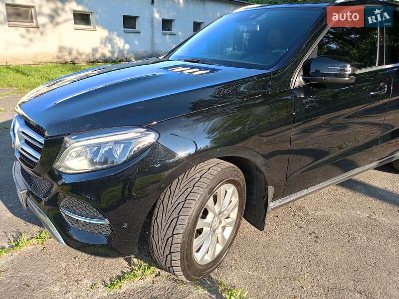 Позашляховик / Кросовер Mercedes-Benz GLE-Class 2017 в Києві фото 14 Позашляховик / Кросовер Mercedes-Benz GLE-Class 2017 в Києві
