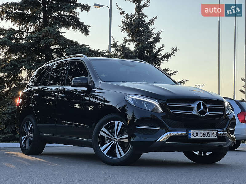 Внедорожник / Кроссовер Mercedes-Benz GLE-Class 2016 в Киеве