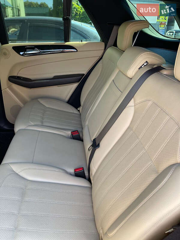 Внедорожник / Кроссовер Mercedes-Benz GLE-Class 2016 в Звенигородке