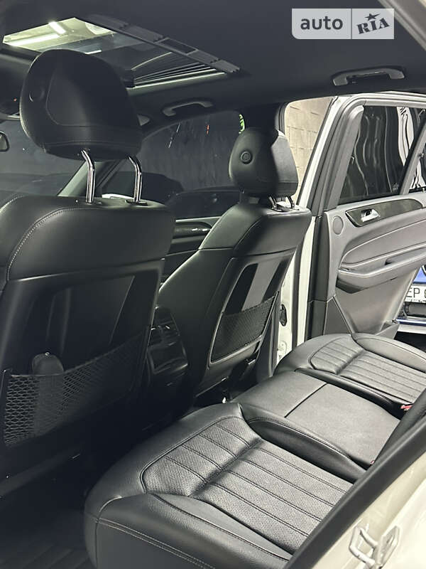 Позашляховик / Кросовер Mercedes-Benz GLE-Class 2016 в Одесі