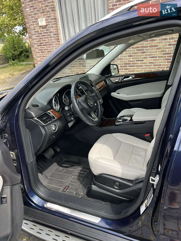 Внедорожник / Кроссовер Mercedes-Benz GLE-Class 2016 в Киеве