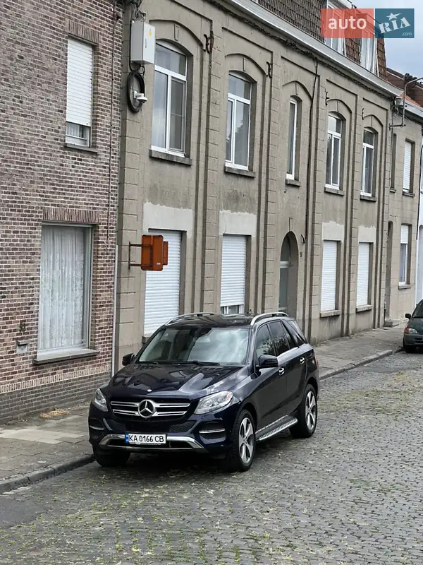 Mercedes-Benz GLE-Class 2016