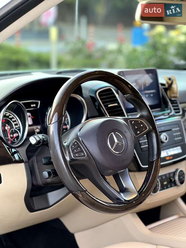 Позашляховик / Кросовер Mercedes-Benz GLE-Class 2018 в Одесі фото 24 Позашляховик / Кросовер Mercedes-Benz GLE-Class 2018 в Одесі