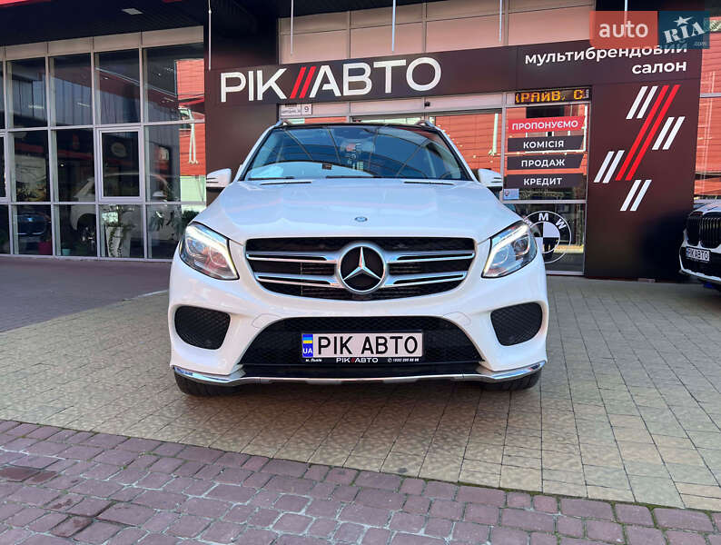 Внедорожник / Кроссовер Mercedes-Benz GLE-Class 2016 в Львове