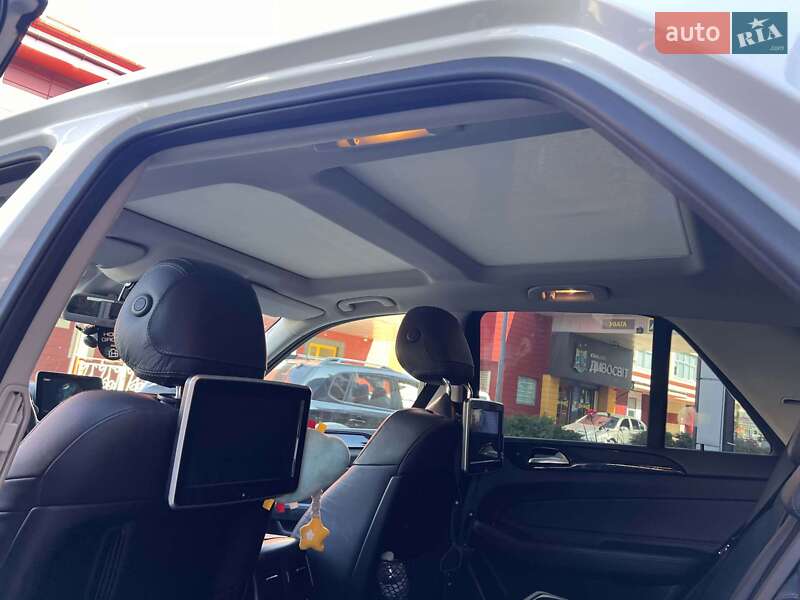 Внедорожник / Кроссовер Mercedes-Benz GLE-Class 2016 в Львове