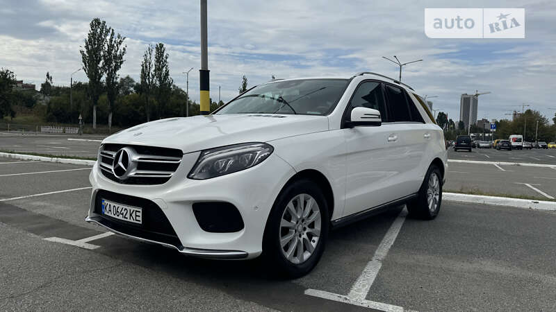 Внедорожник / Кроссовер Mercedes-Benz GLE-Class 2015 в Киеве