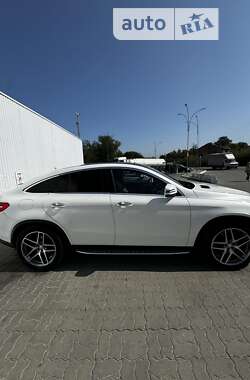 Позашляховик / Кросовер Mercedes-Benz GLE-Class 2015 в Чернівцях