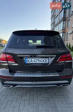 Внедорожник / Кроссовер Mercedes-Benz GLE-Class 2018 в 