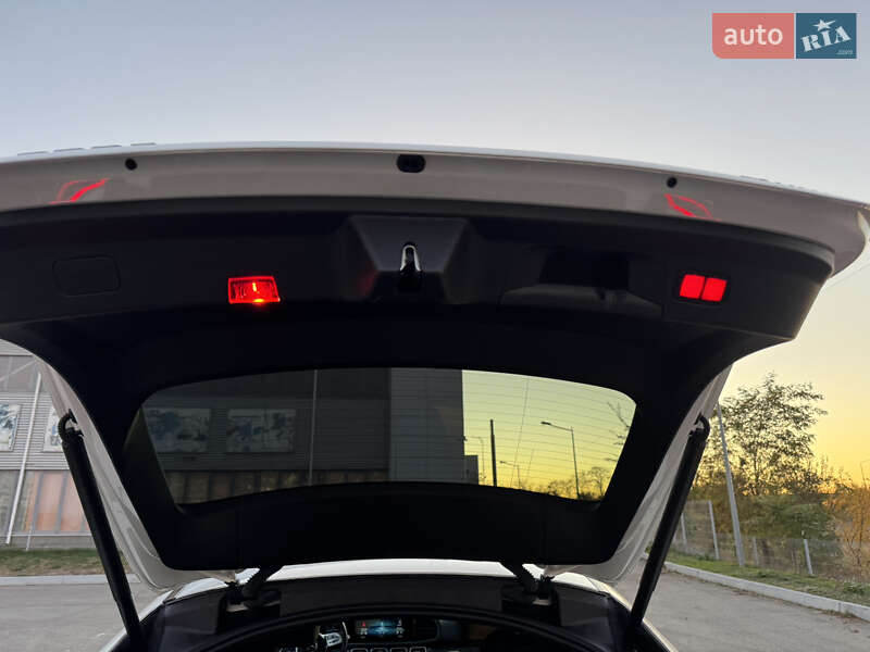 Внедорожник / Кроссовер Mercedes-Benz GLE-Class 2021 в Запорожье