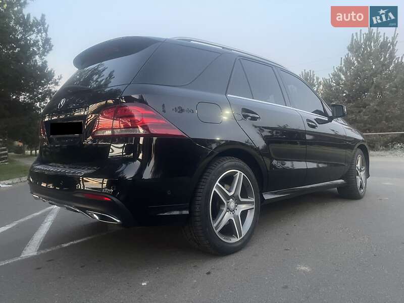 Внедорожник / Кроссовер Mercedes-Benz GLE-Class 2016 в Ужгороде