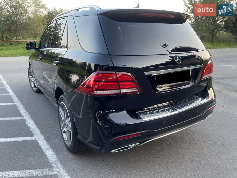 Внедорожник / Кроссовер Mercedes-Benz GLE-Class 2016 в Ужгороде