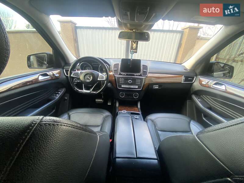 Внедорожник / Кроссовер Mercedes-Benz GLE-Class 2016 в Ужгороде