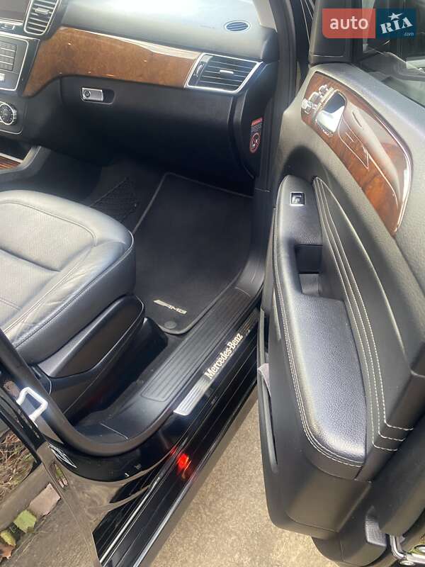 Внедорожник / Кроссовер Mercedes-Benz GLE-Class 2016 в Ужгороде