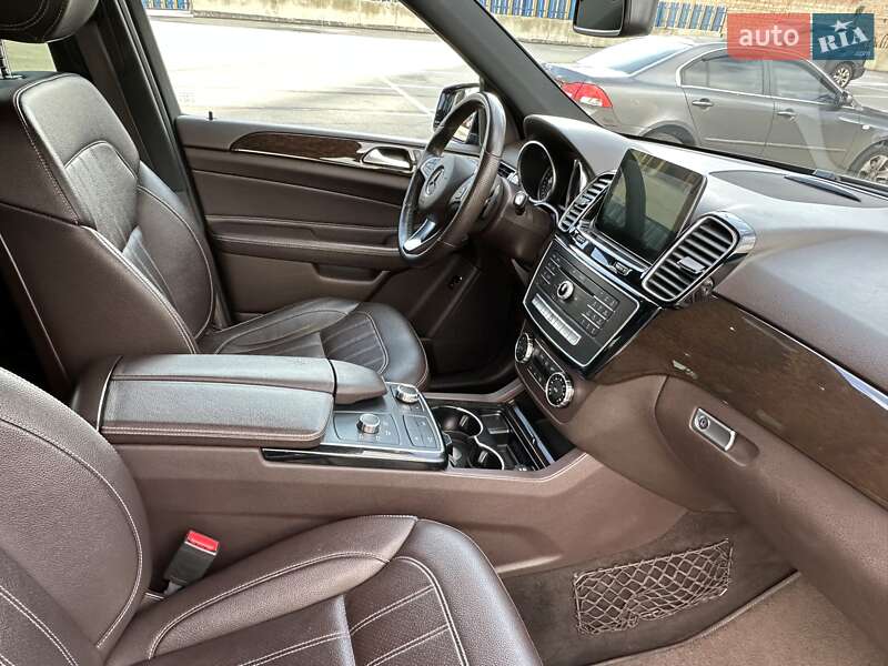 Позашляховик / Кросовер Mercedes-Benz GLE-Class 2016 в Києві
