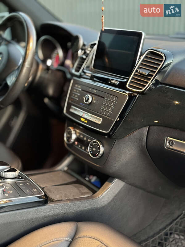 Внедорожник / Кроссовер Mercedes-Benz GLE-Class 2015 в Чорткове