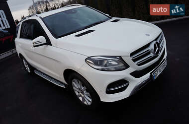 Внедорожник / Кроссовер Mercedes-Benz GLE-Class 2015 в 