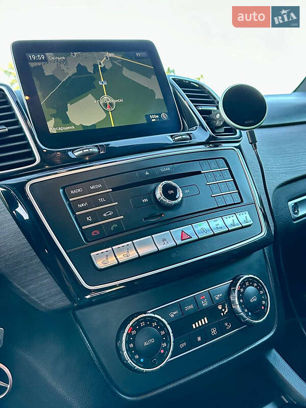 Внедорожник / Кроссовер Mercedes-Benz GLE-Class 2016 в Львове
