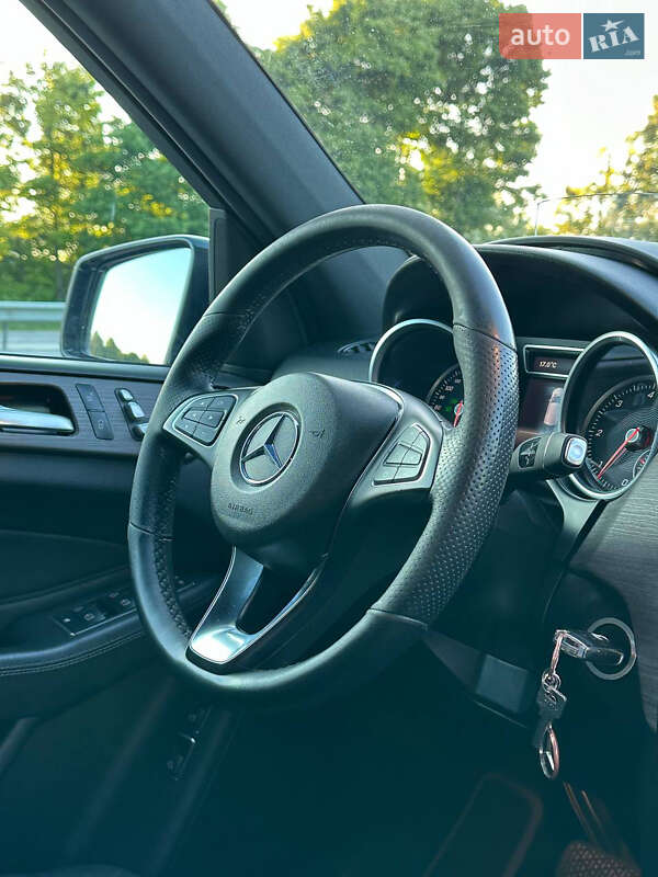 Внедорожник / Кроссовер Mercedes-Benz GLE-Class 2016 в Львове