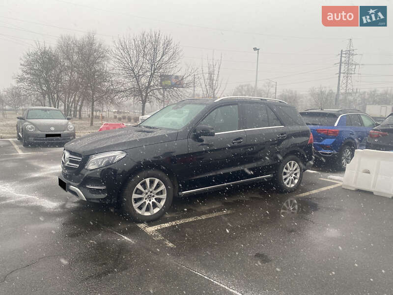 Mercedes-Benz GLE-Class 2017