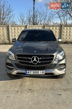Внедорожник / Кроссовер Mercedes-Benz GLE-Class 2017 в 