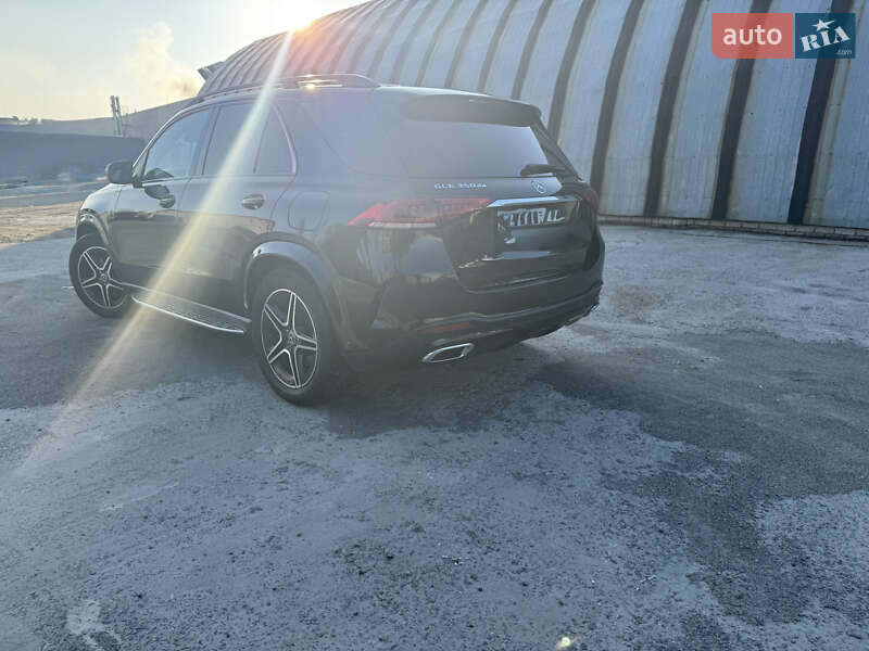 Позашляховик / Кросовер Mercedes-Benz GLE-Class 2021 в Дніпрі фото 13 Позашляховик / Кросовер Mercedes-Benz GLE-Class 2021 в Дніпрі