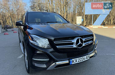 Внедорожник / Кроссовер Mercedes-Benz GLE-Class 2017 в 