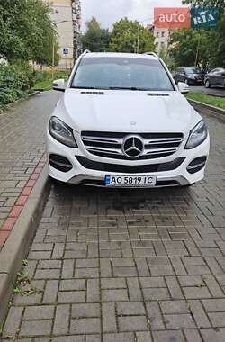 Внедорожник / Кроссовер Mercedes-Benz GLE-Class 2015 в 