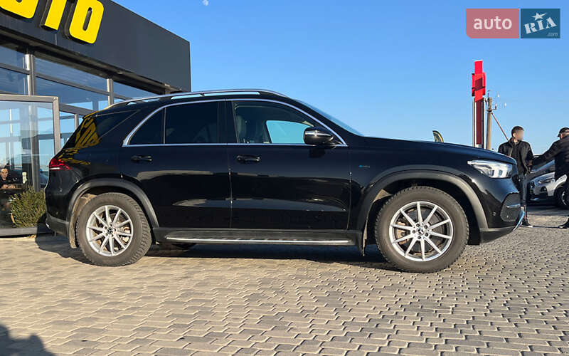 Позашляховик / Кросовер Mercedes-Benz GLE-Class 2021 в Мукачевому