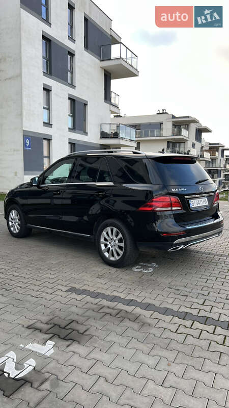 Внедорожник / Кроссовер Mercedes-Benz GLE-Class 2017 в Луцке