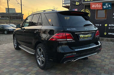 Позашляховик / Кросовер Mercedes-Benz GLE-Class 2016 в 
