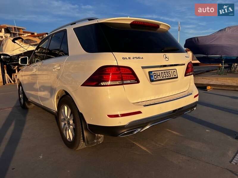 Внедорожник / Кроссовер Mercedes-Benz GLE-Class 2017 в Одессе