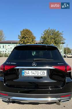 Внедорожник / Кроссовер Mercedes-Benz GLE-Class 2019 в 