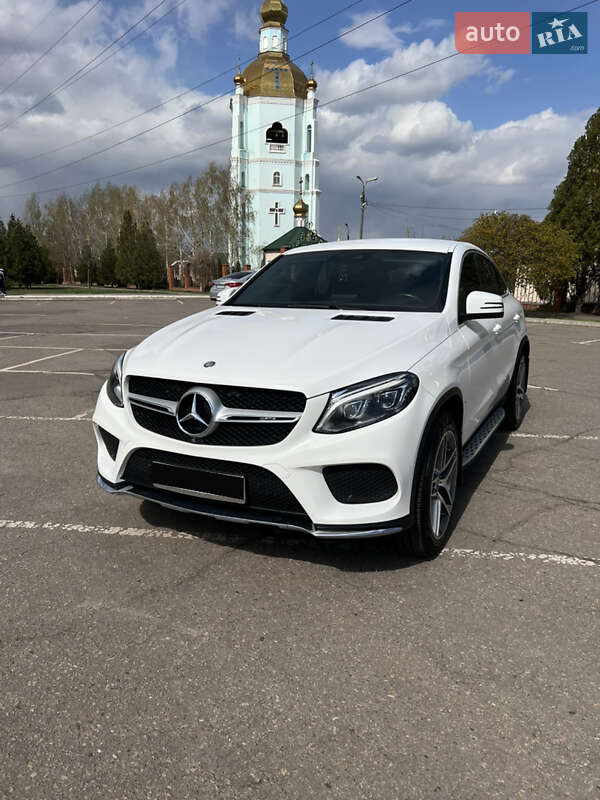 Позашляховик / Кросовер Mercedes-Benz GLE-Class 2016 в Кривому Розі