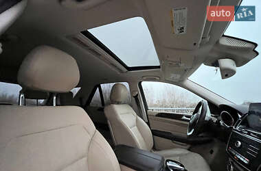 Внедорожник / Кроссовер Mercedes-Benz GLE-Class 2017 в 