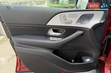Позашляховик / Кросовер Mercedes-Benz GLE-Class 2020 в 