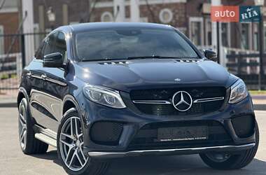 Позашляховик / Кросовер Mercedes-Benz GLE-Class 2016 в 